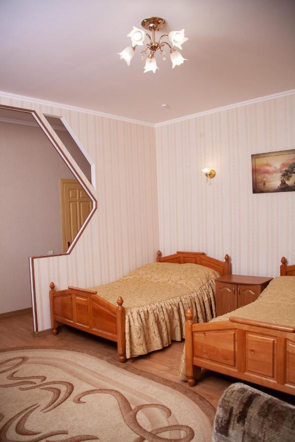 Piligrim 1 Hotel Mikolajiv Kültér fotó