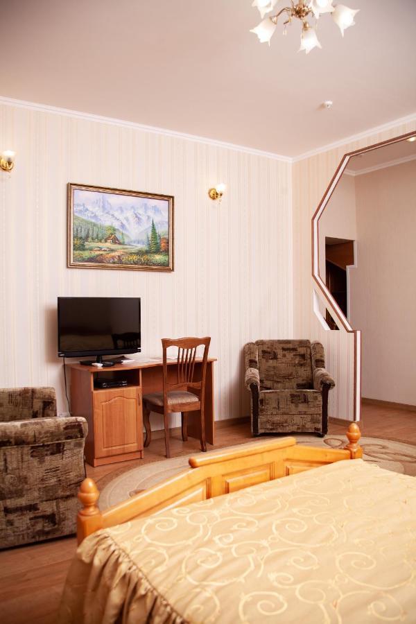 Piligrim 1 Hotel Mikolajiv Kültér fotó